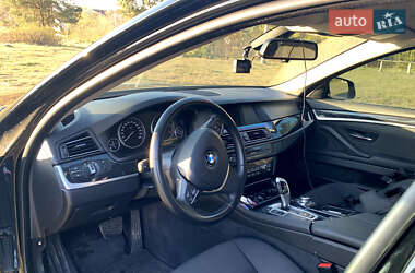 Седан BMW 5 Series 2012 в 