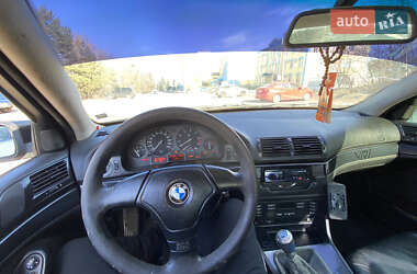 Седан BMW 5 Series 1998 в 