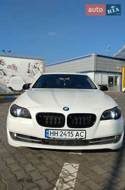 BMW 5 Series 2011 BMW 5 Series 2011