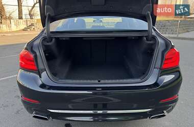 Седан BMW 5 Series 2017 в 