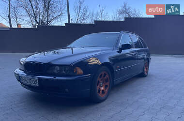 Универсал BMW 5 Series 2001 в Первомайске