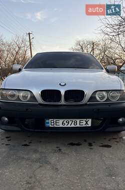 Седан BMW 5 Series 2001 в 