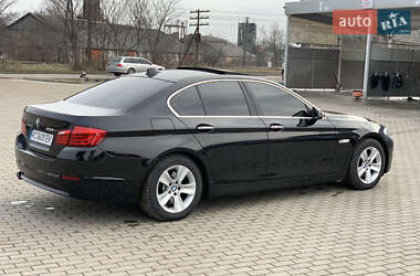 Седан BMW 5 Series 2011 в Нововолынске