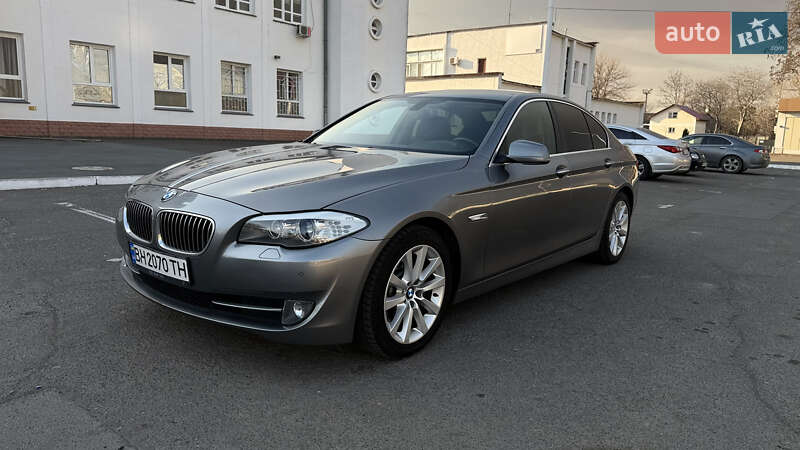 Седан BMW 5 Series 2013 в Измаиле