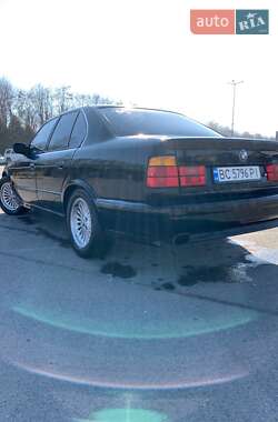 Седан BMW 5 Series 1992 в 