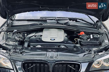 Седан BMW 5 Series 2008 в 