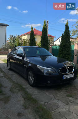 Седан BMW 5 Series 2004 в Львове