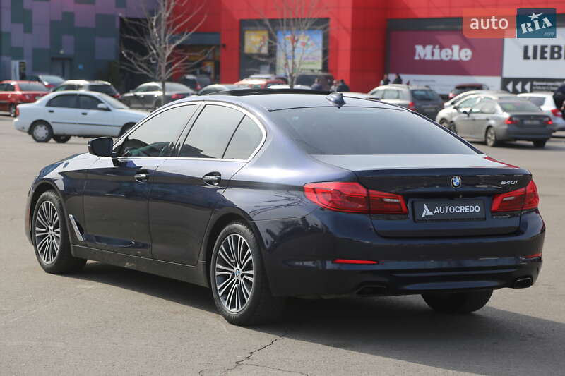 Седан BMW 5 Series 2017 в Києві