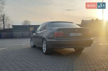 Седан BMW 5 Series 2000 в Тернополе