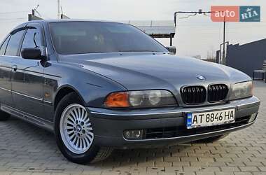 Седан BMW 5 Series 2000 в Богородчанах