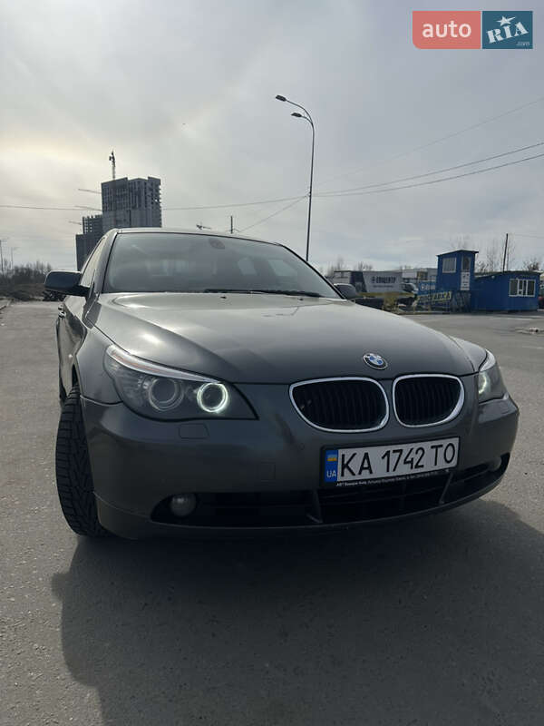 Седан BMW 5 Series 2005 в Києві фото 10 Седан BMW 5 Series 2005 в Києві