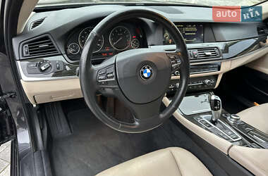 Седан BMW 5 Series 2013 в Львові