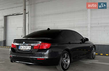 Седан BMW 5 Series 2011 в Ровно