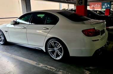 Седан BMW 5 Series 2011 в 