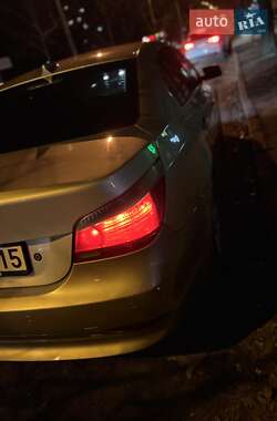 Седан BMW 5 Series 2004 в 
