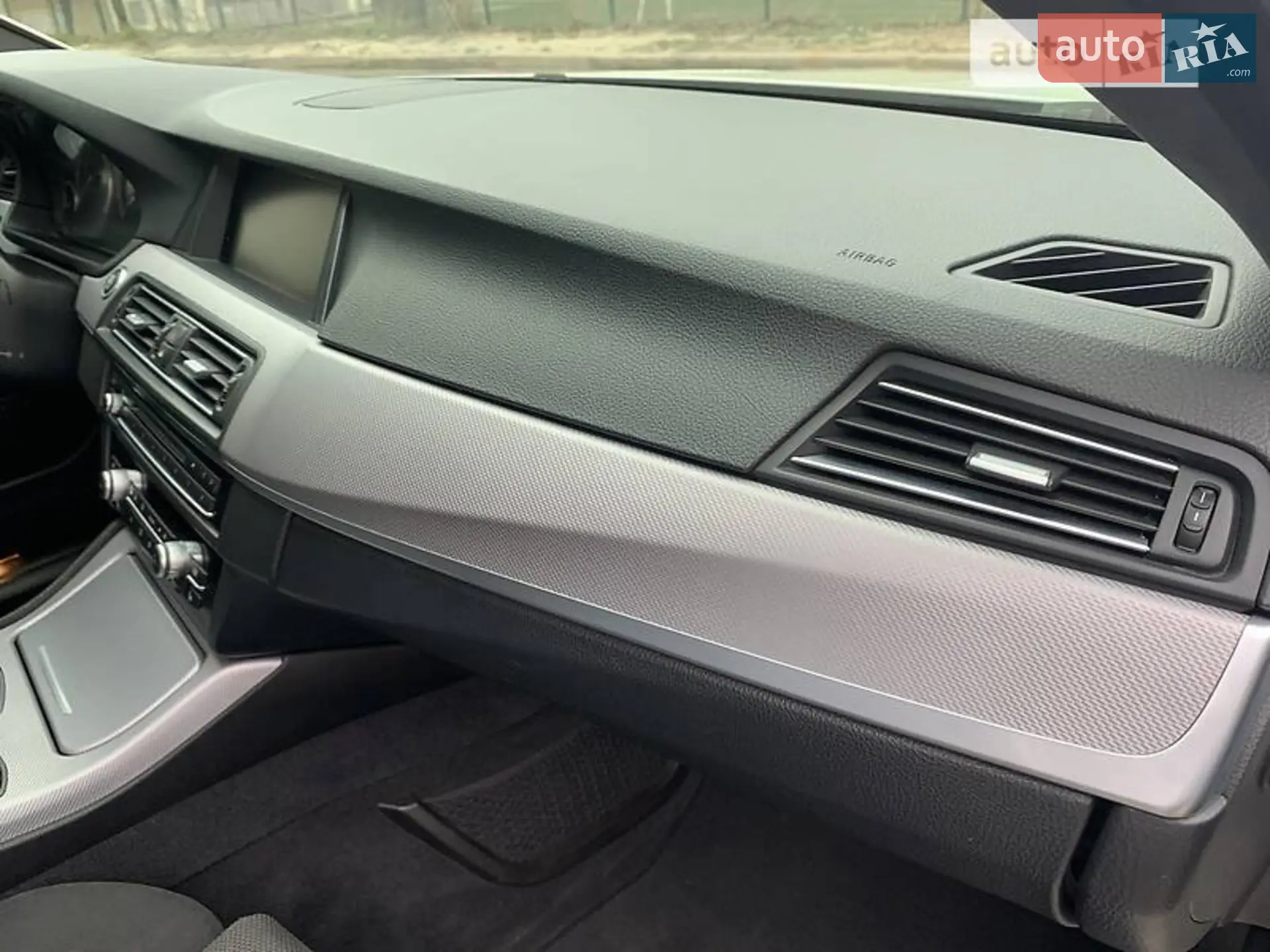 2011 BMW 5er - мініатюра 34