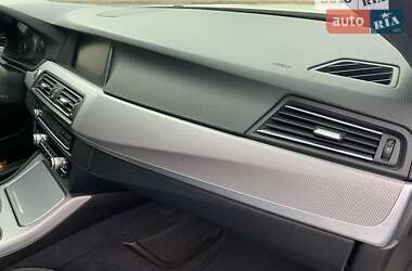 Седан BMW 5 Series 2011 в 