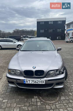 Седан BMW 5 Series 1997 в Снятині