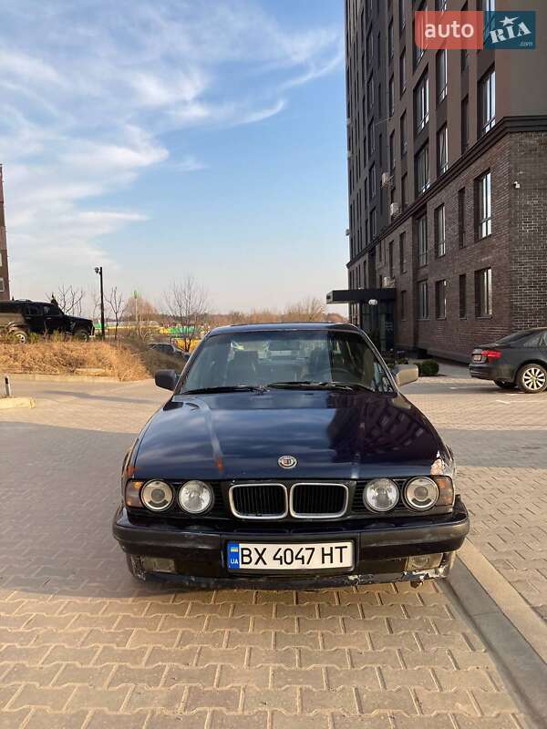 Седан BMW 5 Series 1989 в Хмельницькому