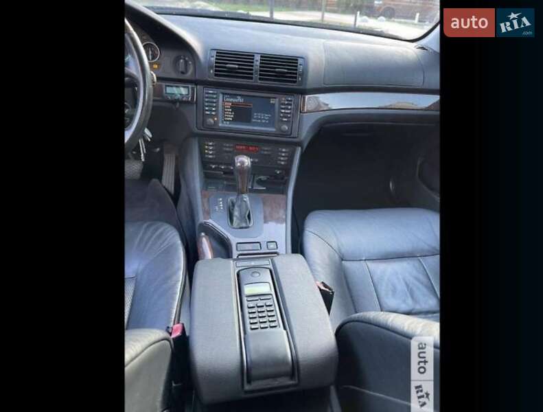 Седан BMW 5 Series 2002 в Заречном