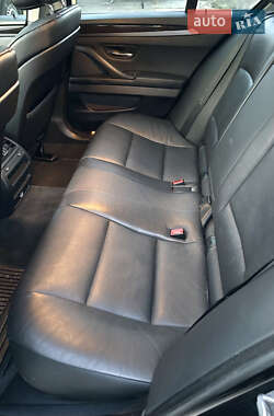 Седан BMW 5 Series 2012 в 