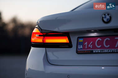 Седан BMW 5 Series 2020 в 