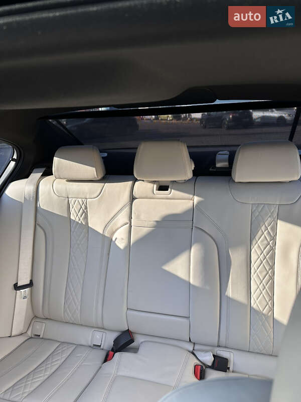 Седан BMW 5 Series 2018 в Одессе