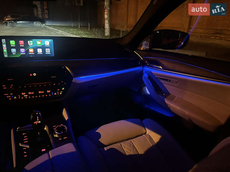 Седан BMW 5 Series 2018 в Одессе
