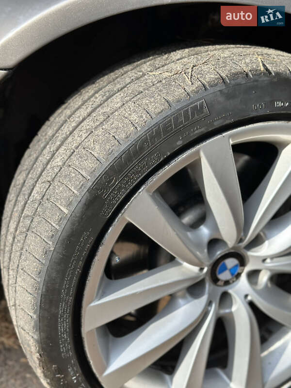 Седан BMW 5 Series 2010 в Сумах