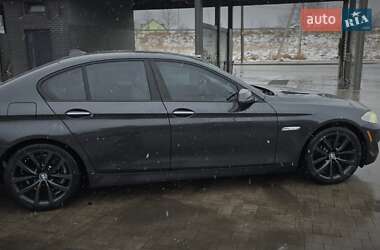 Седан BMW 5 Series 2010 в 