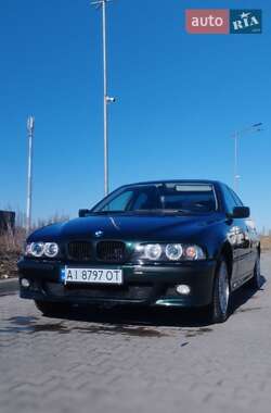 Седан BMW 5 Series 1997 в Киеве