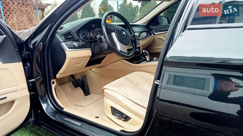 Седан BMW 5 Series 2013 в Запоріжжі