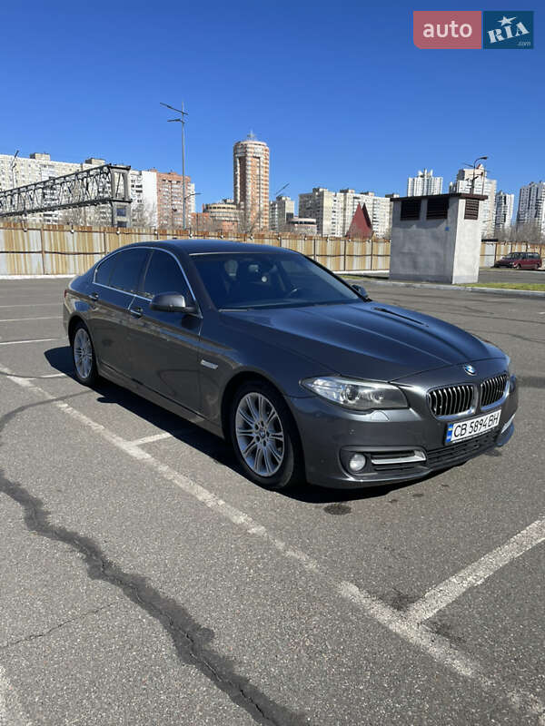 Седан BMW 5 Series 2016 в Києві