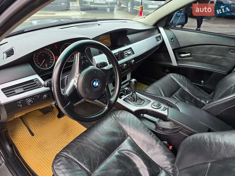 Седан BMW 5 Series 2005 в Львове
