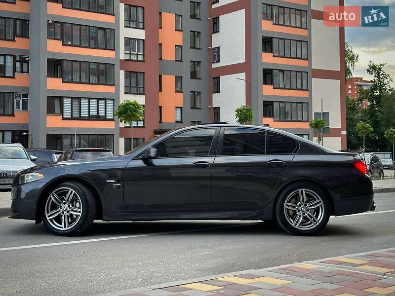 BMW 5 Series 2011 BMW 5 Series 2011