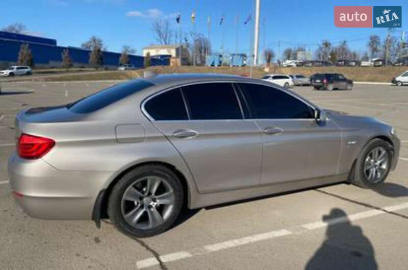 Седан BMW 5 Series 2012 в Виннице