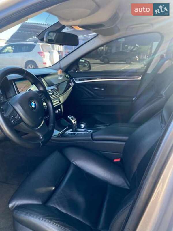 Седан BMW 5 Series 2012 в Виннице