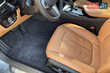 Седан BMW 5 Series 2019 в 