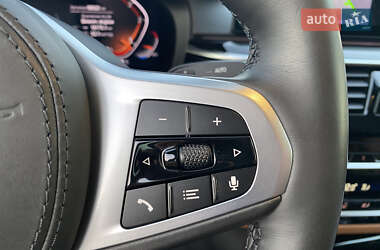 Седан BMW 5 Series 2019 в 