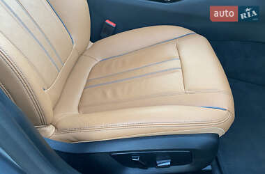 Седан BMW 5 Series 2019 в 