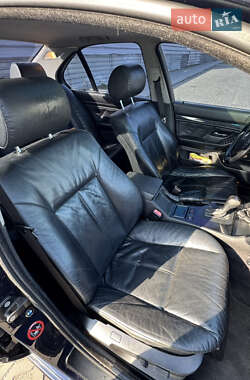 Седан BMW 5 Series 2000 в 