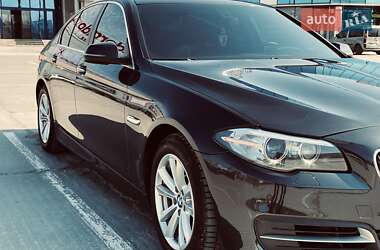 Седан BMW 5 Series 2013 в 
