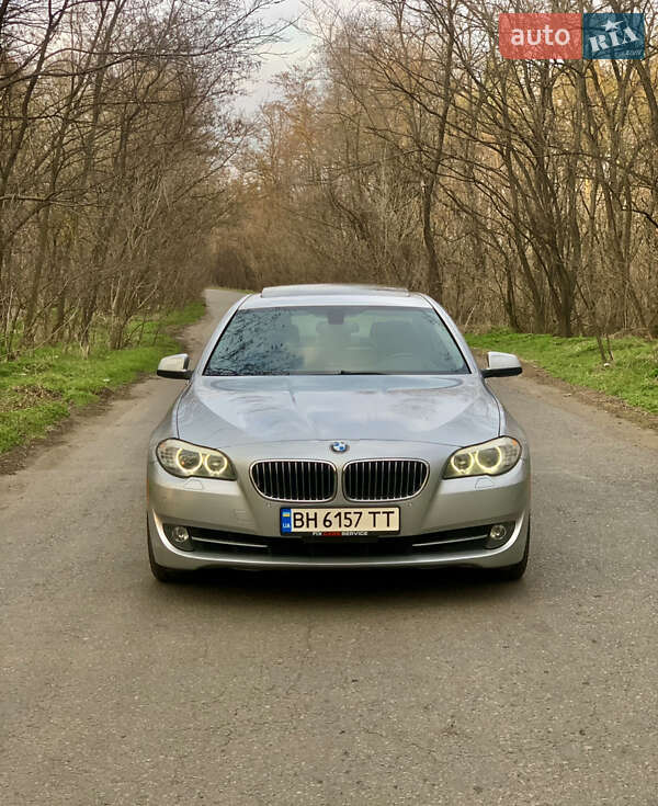 Седан BMW 5 Series 2013 в Днепре