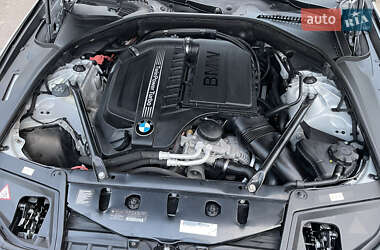 Седан BMW 5 Series 2013 в 