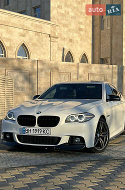 Седан BMW 5 Series 2013 в 