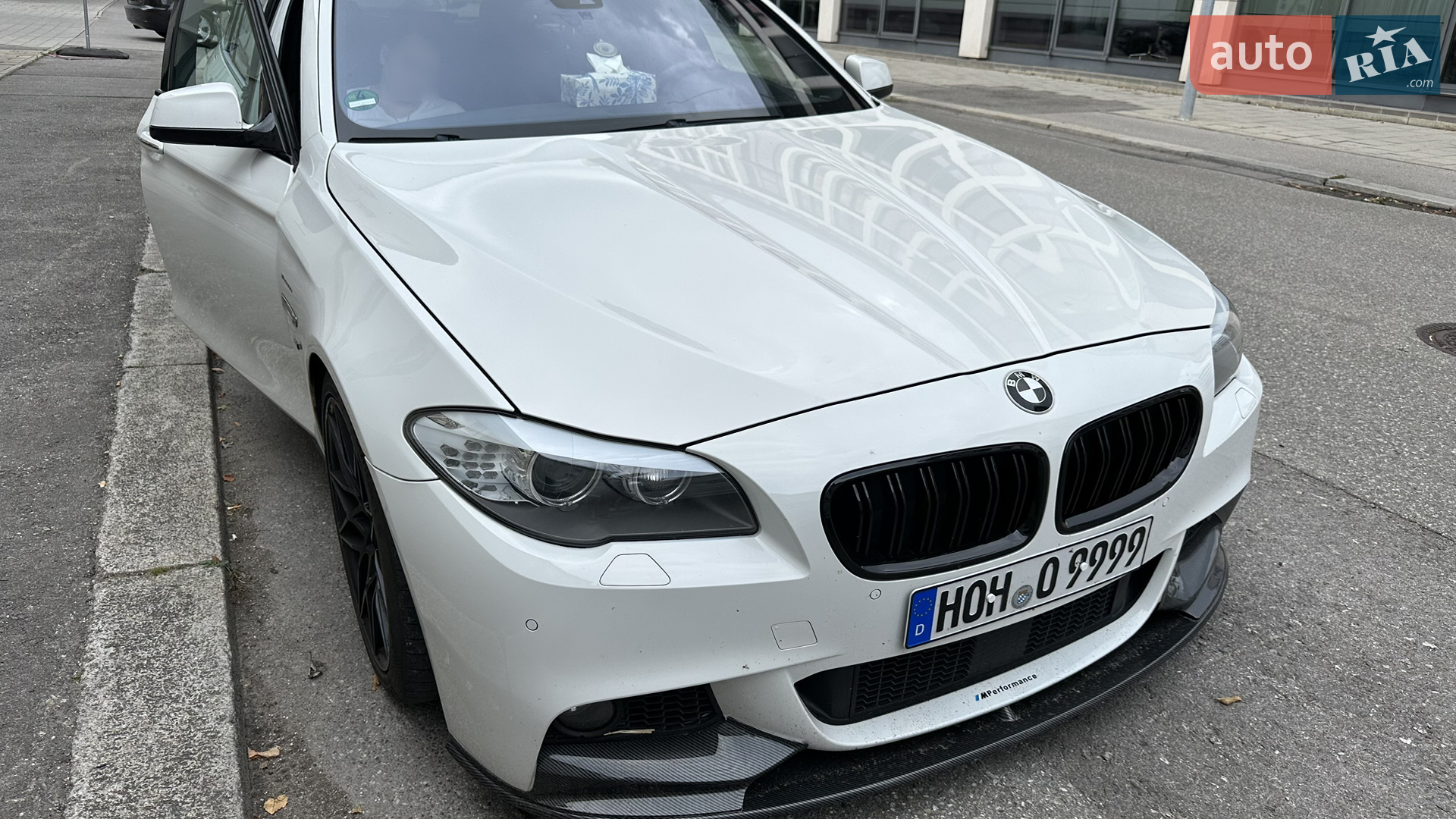 2010 BMW 5er - мініатюра 22