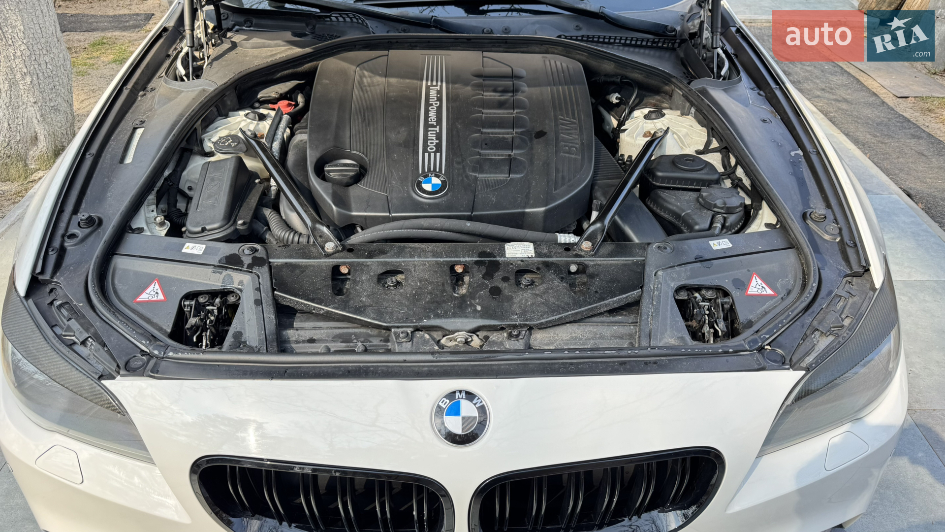 2010 BMW 5er - мініатюра 34