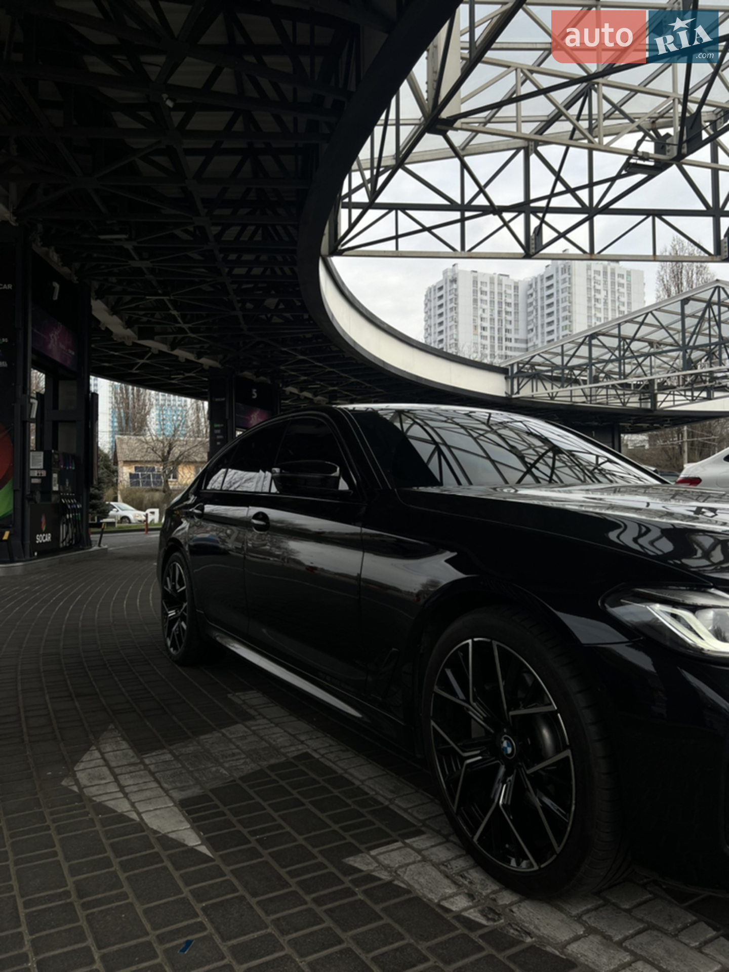 BMW 5 Series 2021 VIN WBA13AG0XMCH25701 фото оголошення 7 з 25