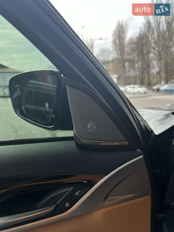 Седан BMW 5 Series 2021 в Одессе