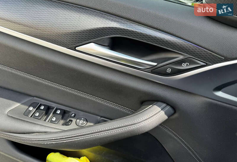 Седан BMW 5 Series 2021 в Львові